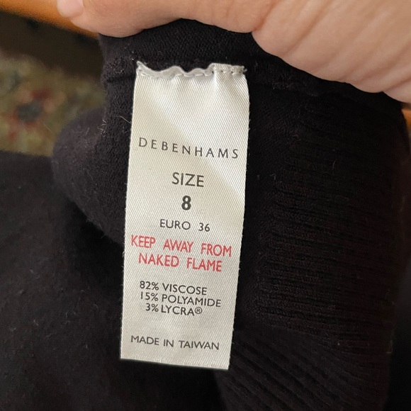 Black sleeves turtleneck viscose top - Picture 4 of 4